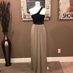 Venus Maxi Dress